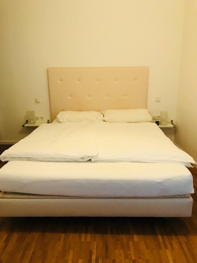 Modernes Apartment - Neustadt/Weinstrasse Stadt Нойштадт-ан-дер-Вайнштрасе Екстер'єр фото